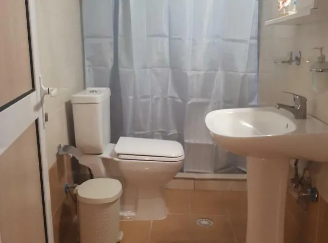 Vivian's Small House Апартаменты