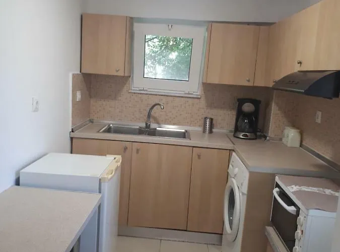 Vivian's Small House Родос